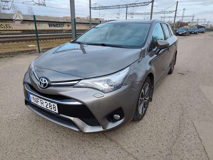 Toyota Avensis, 2.0 l., Универсал
