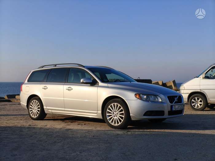 Volvo V70, 2.4 l., Универсал