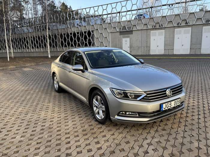 Volkswagen Passat, 1.4 l., Седан
