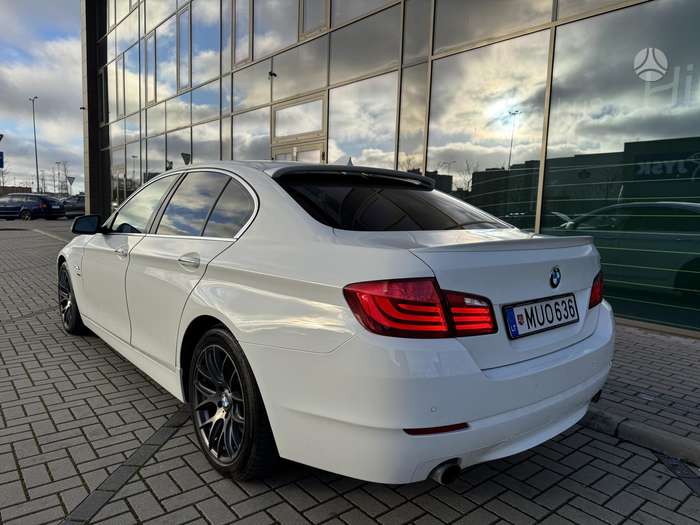 BMW 535, 3.0 l., Седан