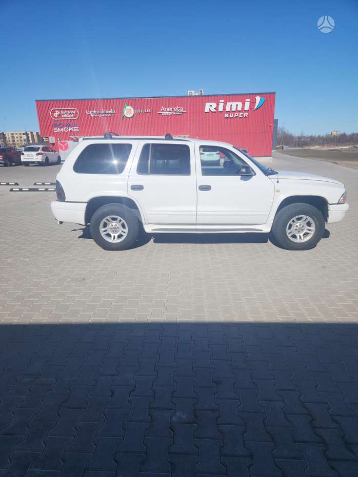 Dodge Durango, 4.7 l., off-road / crossover