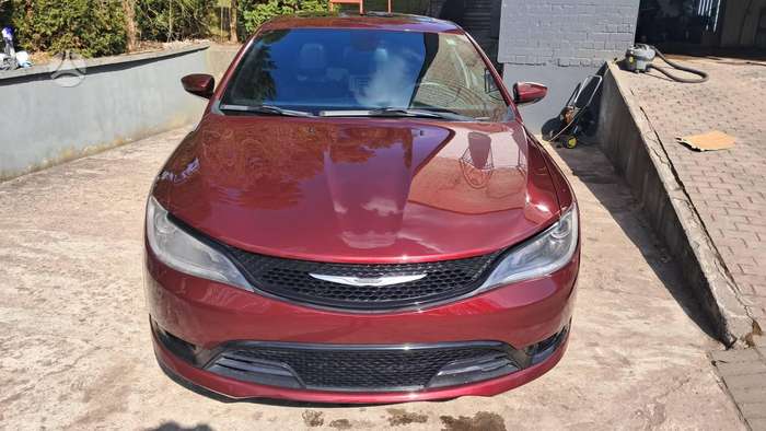Chrysler 200, 2.4 l., Седан