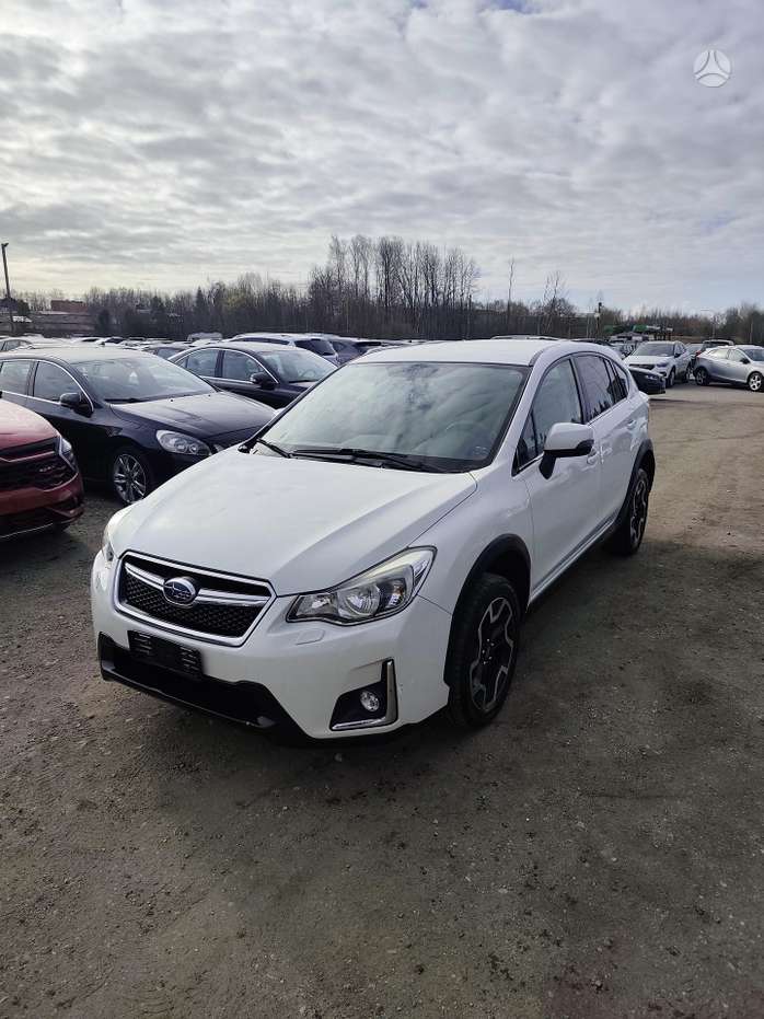 Subaru XV, 2.0 l., off-road / crossover