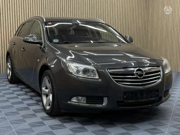 Opel Insignia, 2.0 l., wagon