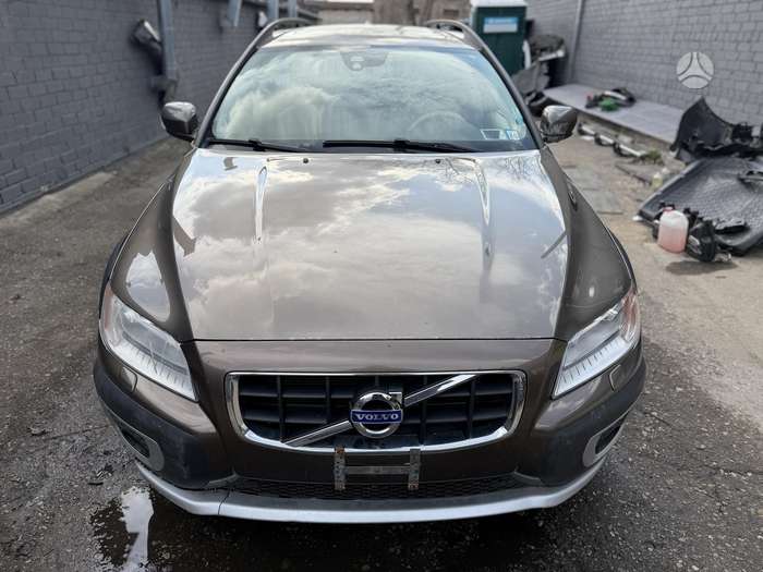 Volvo XC70, 3.2 l., Универсал