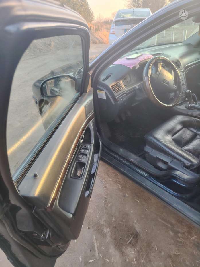 Volvo S80, 2.4 l., Седан