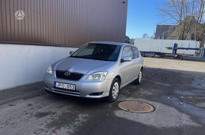 Toyota Corolla, 2.0 l., Хэтчбек