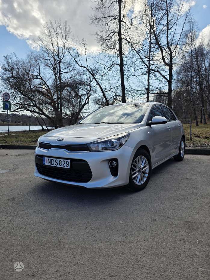 Kia Rio, 1.0 l., hatchback