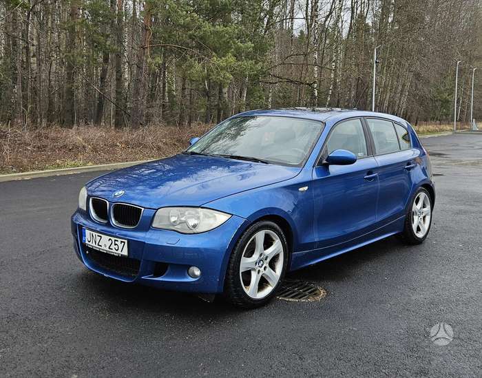 BMW 116, 1.6 l., hatchback