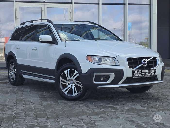 Volvo XC70, 2.0 l., Универсал
