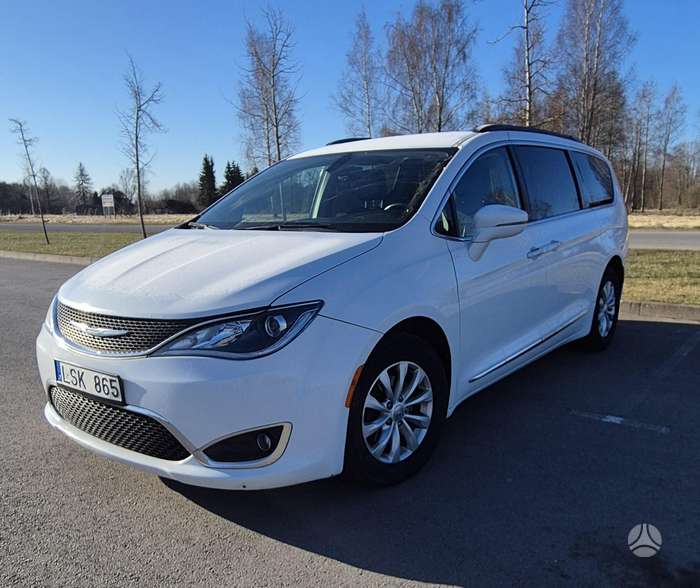 Chrysler Pacifica, 3.6 l., Минивэн