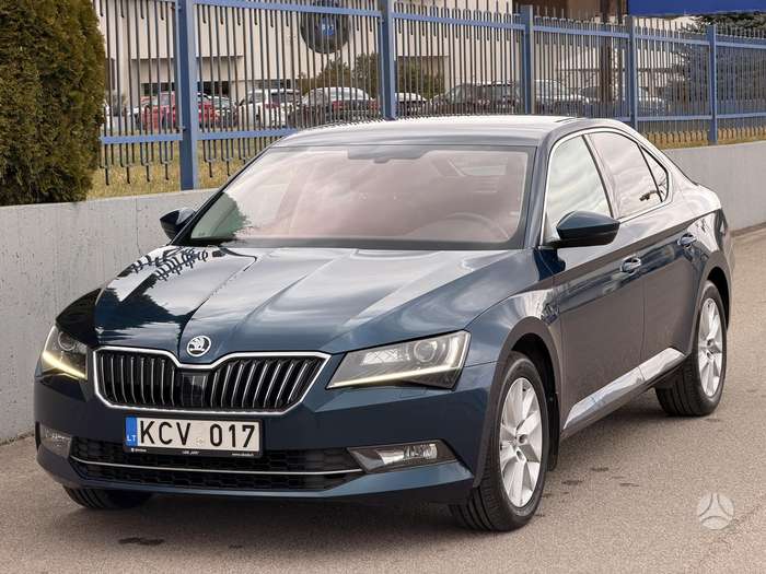 Skoda Superb, 1.8 l., Хэтчбек