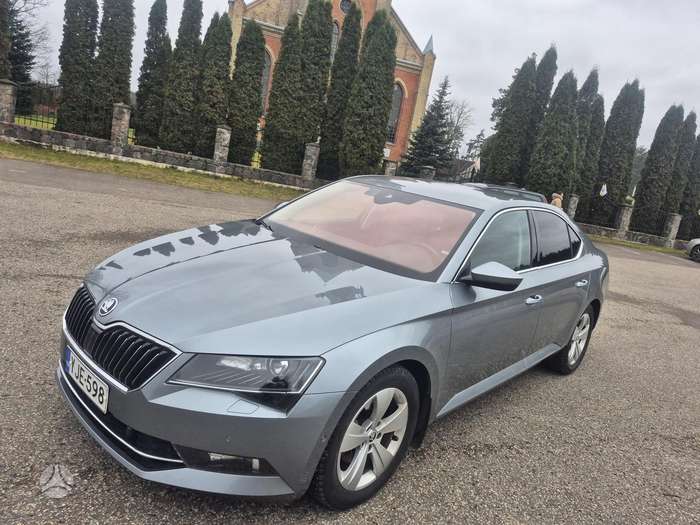 Skoda Superb, 2.0 l., hatchback