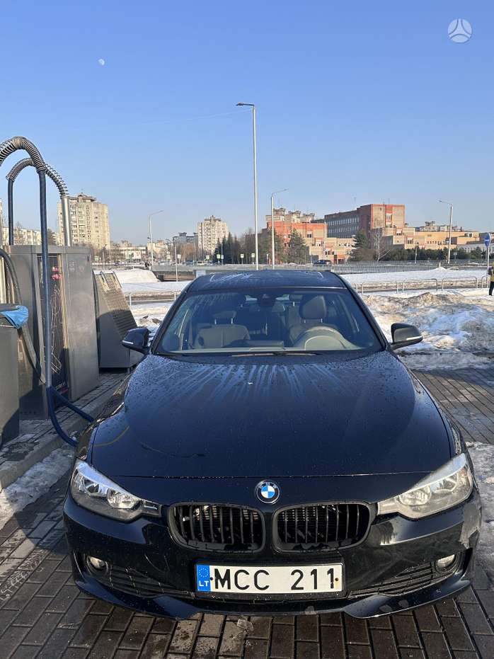 BMW 320, 2.0 l., Седан