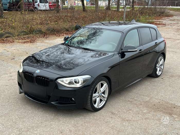 BMW 120, 2.0 l., hatchback