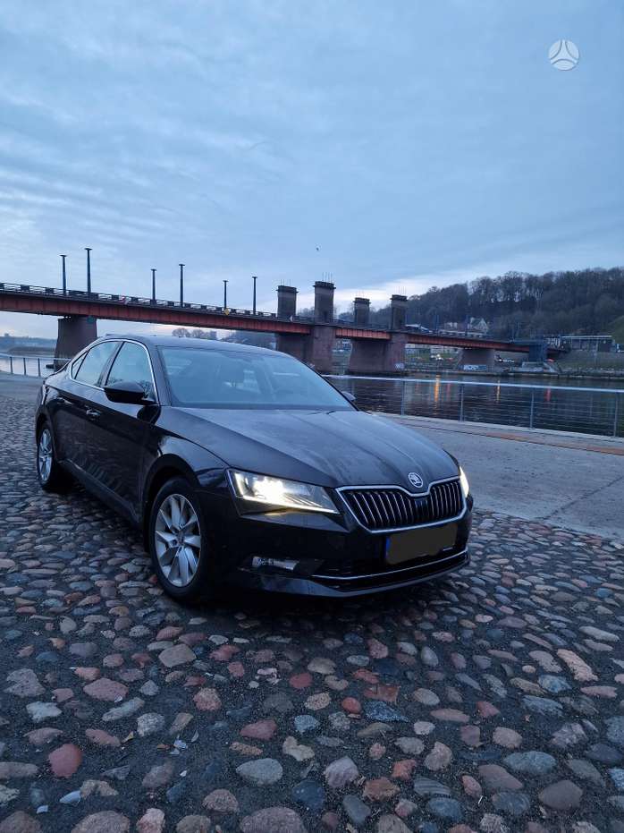 Skoda Superb, 2.0 l., hatchback