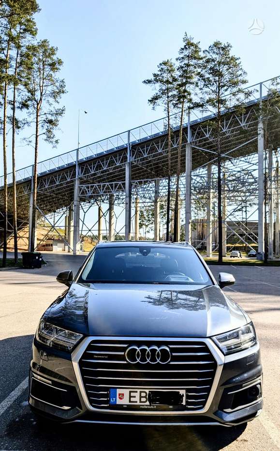 Audi Q7 e-tron, 3.0 l., hatchback