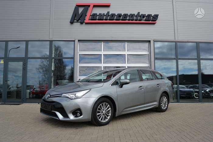 Toyota Avensis, 2.0 l., wagon