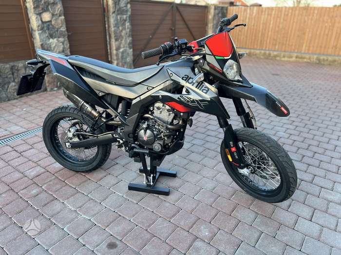 Aprilia SX 125cc, supermoto
