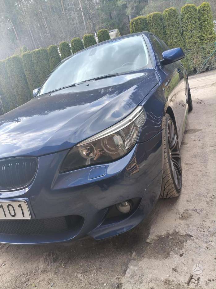 BMW 550, 4.7 l., Седан