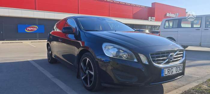 Volvo V60, 2.0 l., Универсал
