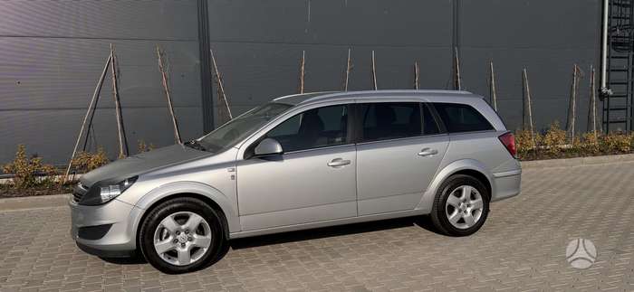 Opel Astra, 1.8 l., Универсал