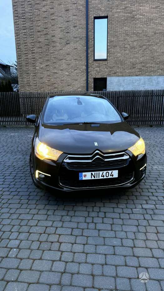 Citroen DS4, 2.0 l., hatchback