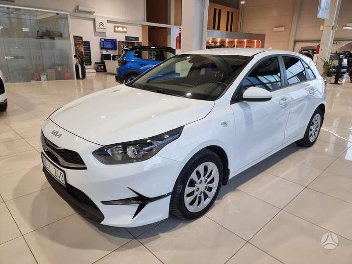 Kia Ceed, 1.6 l., Хэтчбек