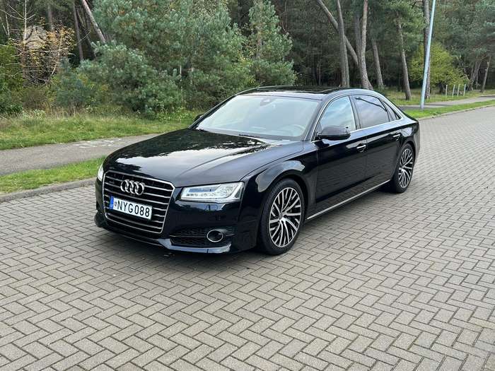 Audi A8 L, 4.0 l., Седан
