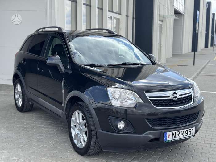 Opel Antara, 2.2 l., off-road / crossover