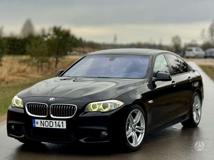 BMW 528, 2.0 l., Седан