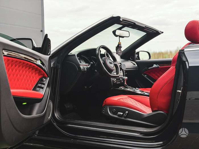 Audi A5, 2.0 l., convertible