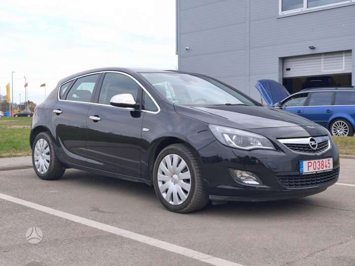 Opel Astra, 2.0 l., hatchback