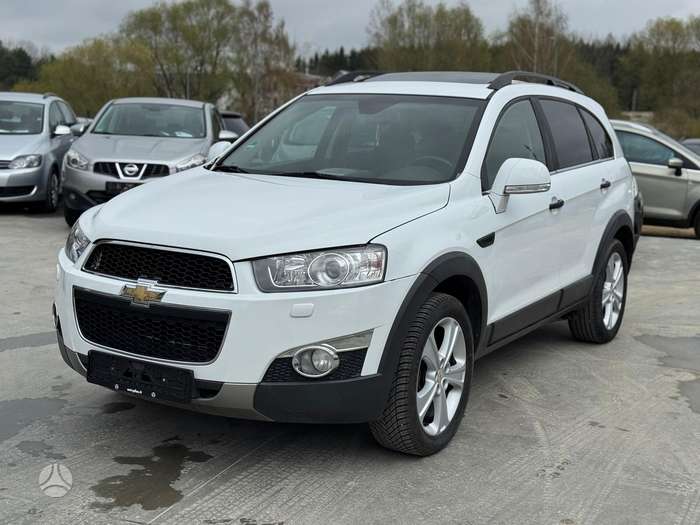 Chevrolet Captiva, 2.2 l., Внедорожник / Кроссовер