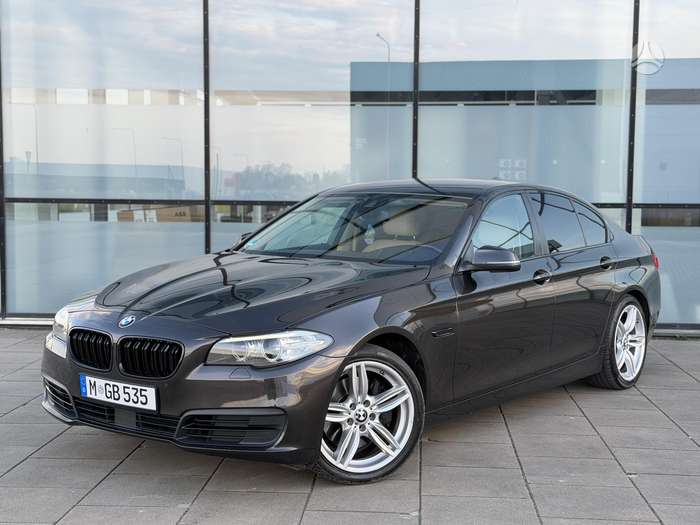 BMW 535, 3.0 l., Седан