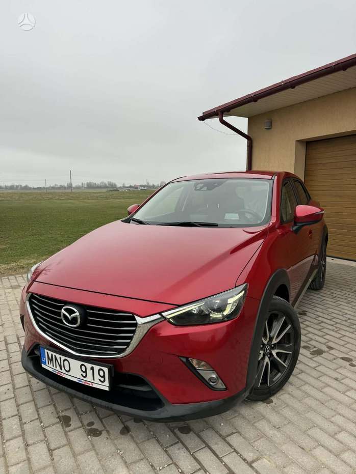 Mazda CX-3, 1.5 l., off-road / crossover