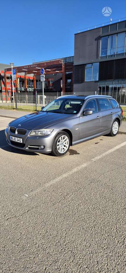 BMW 320, 2.0 l., wagon