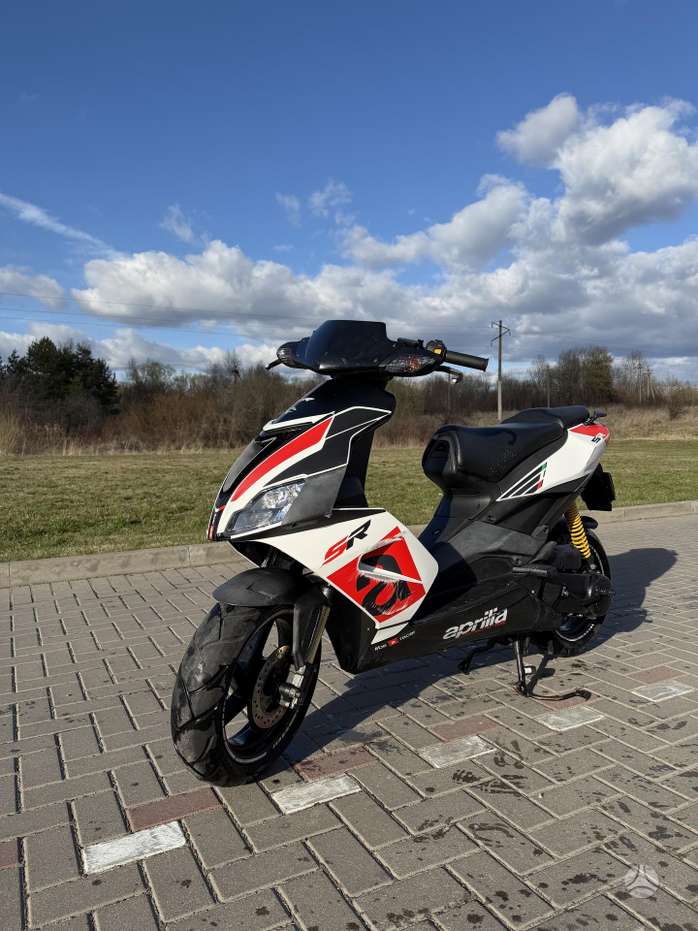Aprilia SR, мотороллеры / мопеды