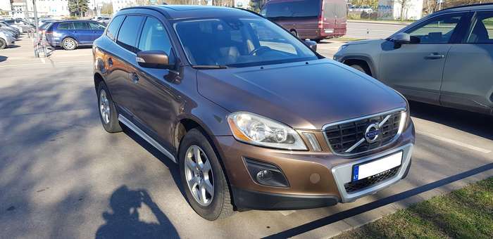 Volvo XC60, 2.4 l., Внедорожник / Кроссовер