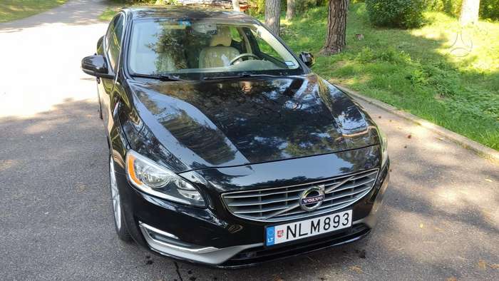 Volvo S60, 2.0 l., Седан