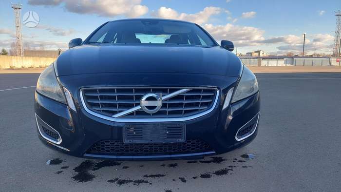 Volvo S60, 2.0 l., sedanas