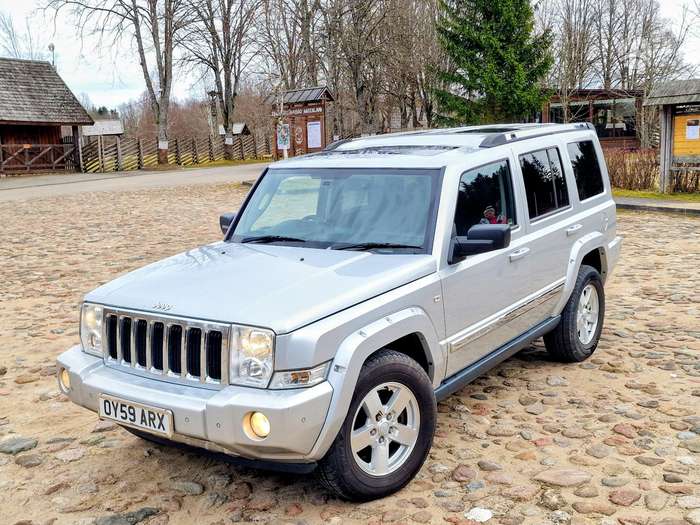 Jeep Commander, 3.0 l., visureigis / krosoveris