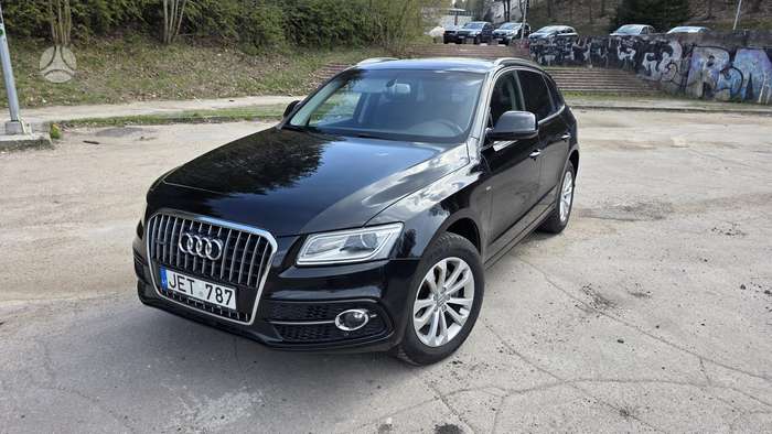 Audi Q5, 2.0 l., Внедорожник / Кроссовер