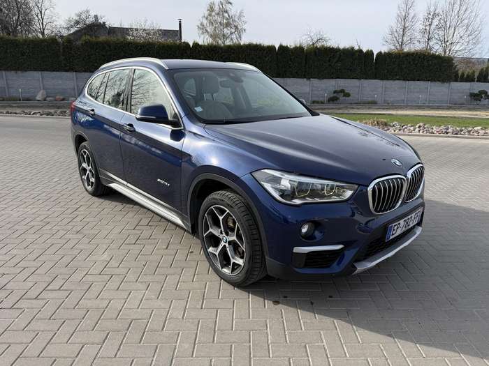 BMW X1, 2.0 l., Минивэн