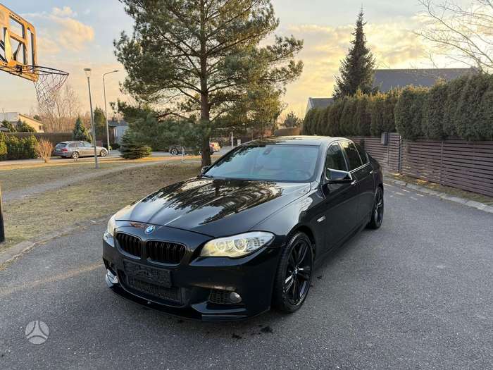 BMW 535, 3.0 l., Седан
