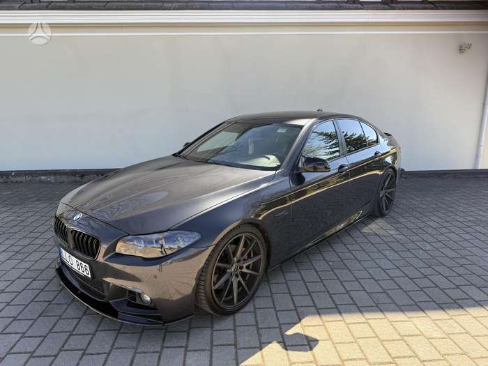 BMW 520, 2.0 l., Седан