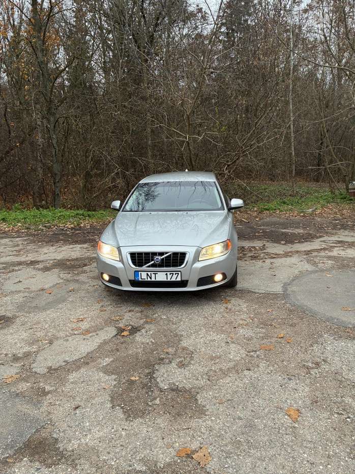Volvo V70, 2.4 l., Универсал