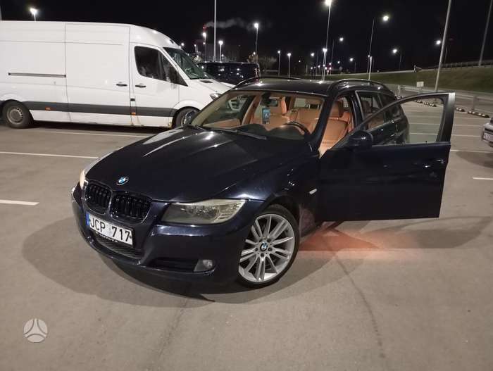 BMW 320, 2.0 l., Универсал