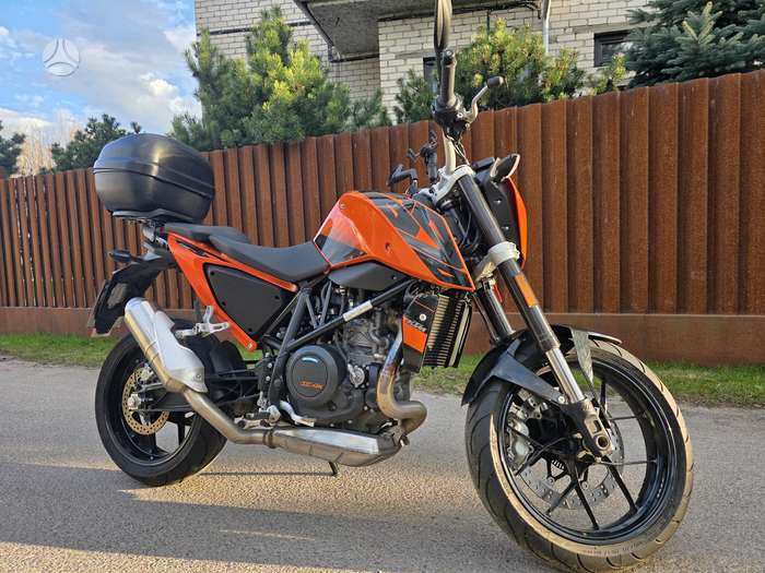 KTM Duke 690cc, street / classic