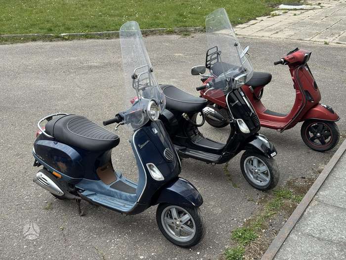 Piaggio Vespa 49cc, scooters / mopeds